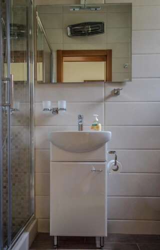 Апартаменты Aneta Apartments Рисан Дом с 2 спальнями-21
